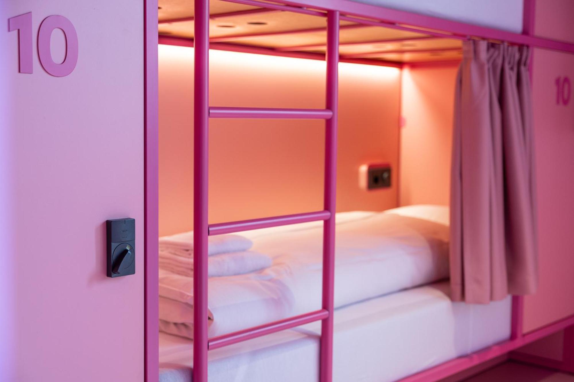 Bunks At Rode Hostel Oslo Exterior foto